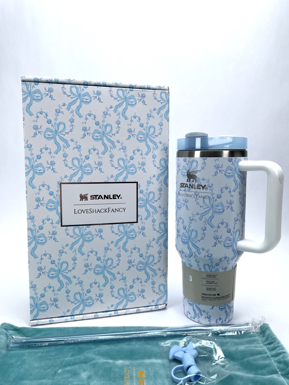 Stanley x LoveShackFancy Holiday 40oz Flip Straw Tumbler Coquette Bow Winter Ice